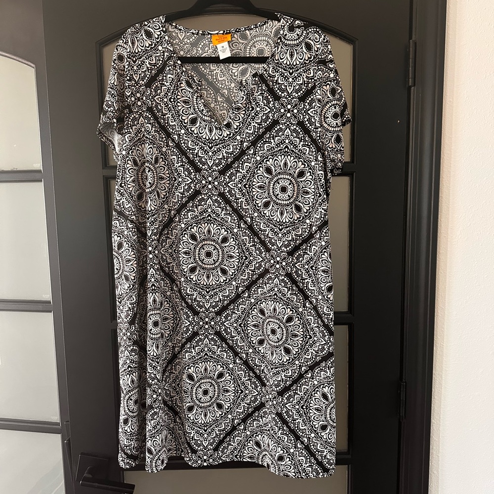 Ruby Rd. Black, White and Tan Patterned Dress